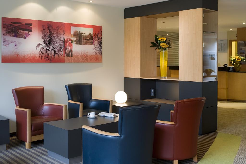Mercure Hotel Saarbruecken Sued Dalaman gambar